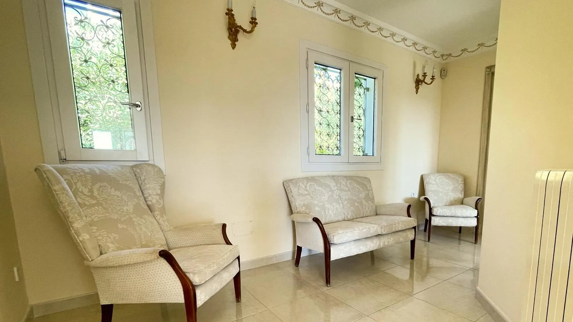 Exklusive Villa In Paguera Fuer Bis Zu 8 Personen, Mit Meerblick Und Pool Spain